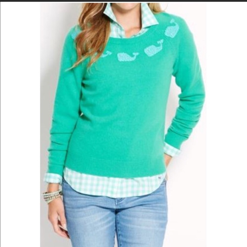 Vineyard vines sweater